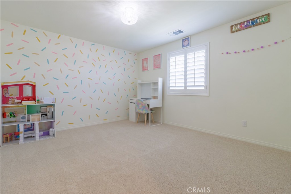 16034 Ulysses Lane Property Photo 36