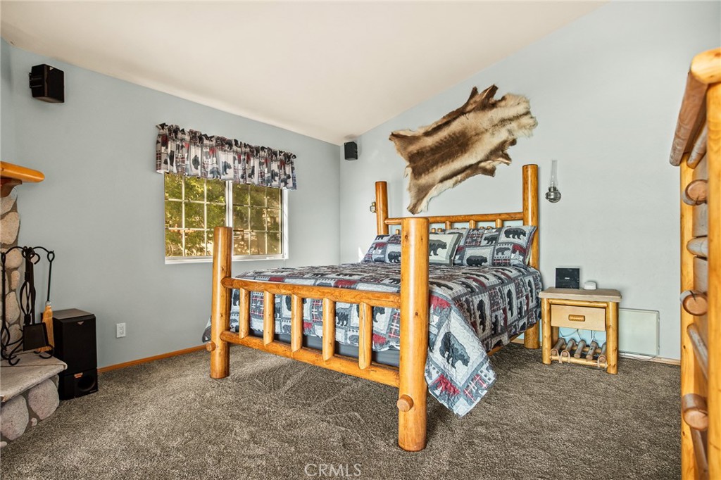 2477 Spring Oak Drive Property Photo 13
