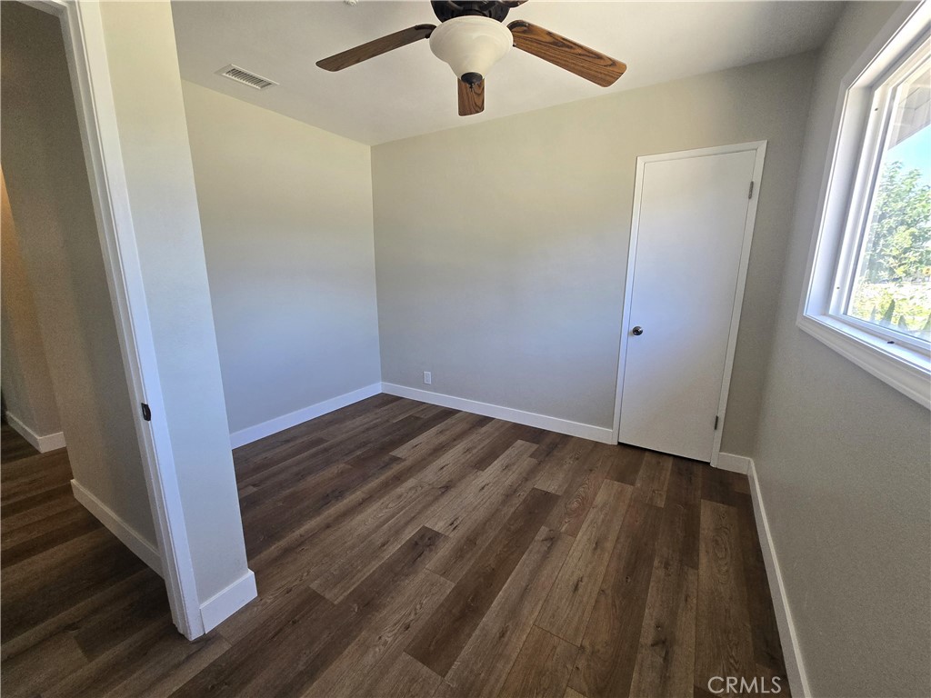 938 E Lugonia Avenue Property Photo 21
