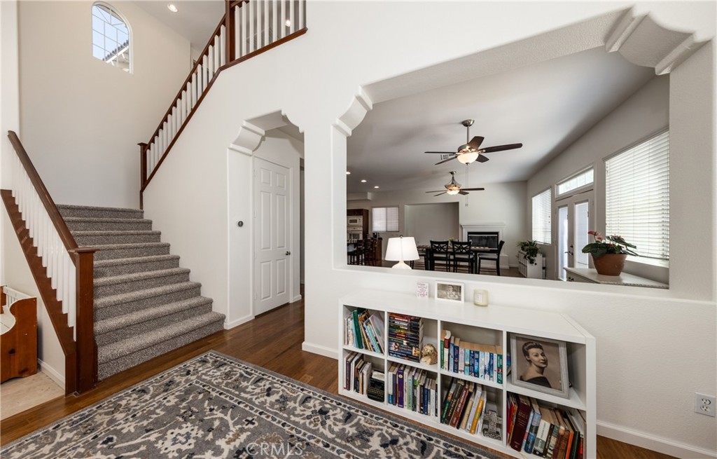 34107 Lake Breeze Drive Property Photo 8