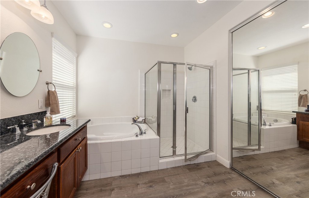 34107 Lake Breeze Drive Property Photo 20
