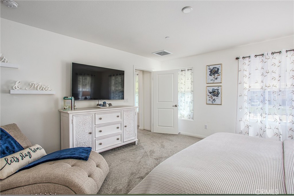 13438 Limestone Drive Property Photo 28