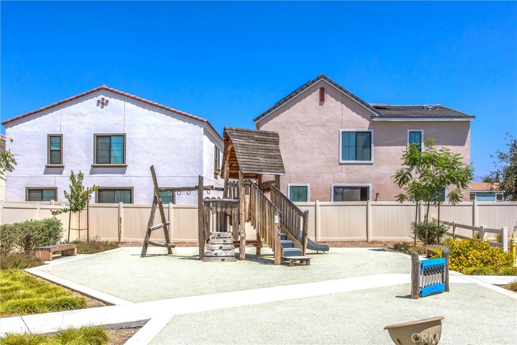 13438 Limestone Drive Property Photo 39