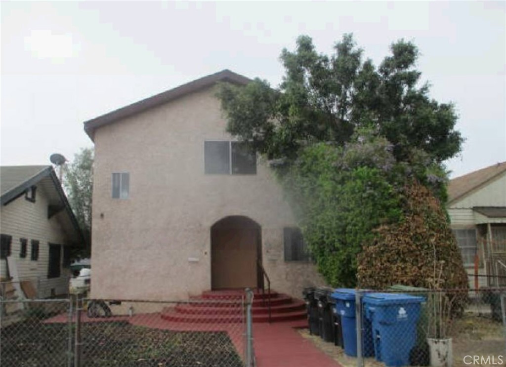 1840 W 47th Street Property Photo 1