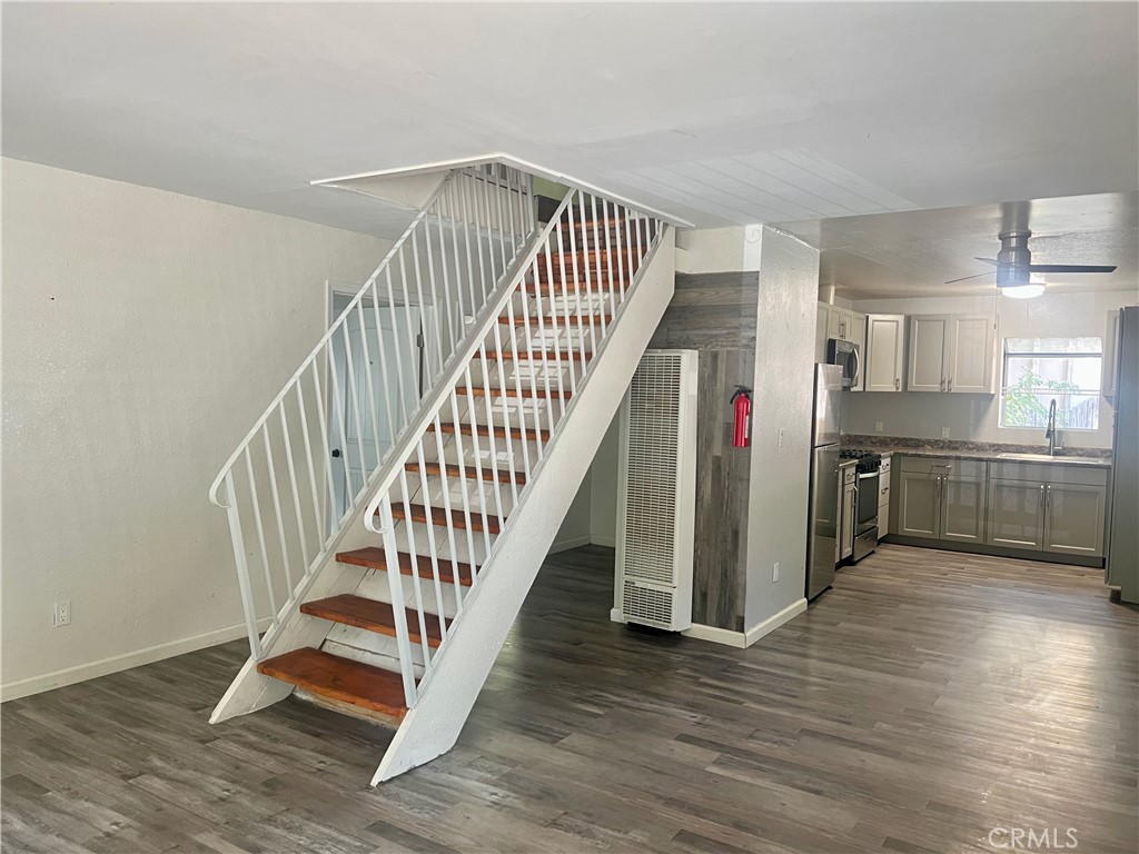 2430 Palo Alto Way Property Photo 5