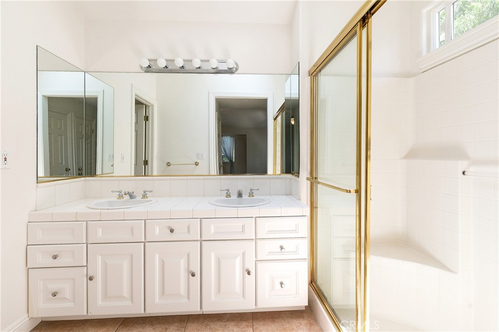 28591 Wabash Drive Property Photo 17