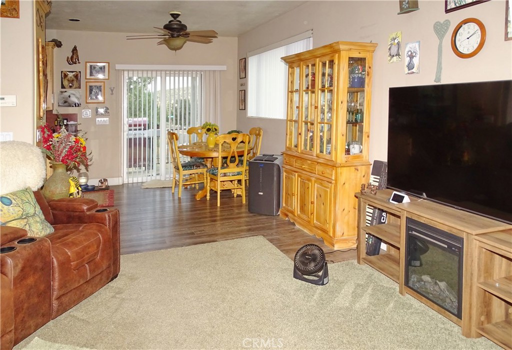 2097 Fox Lane Property Photo 12