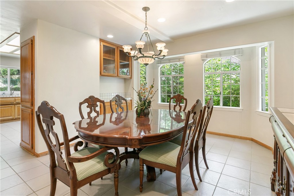 27442 Meadow Bay Drive Property Photo 10