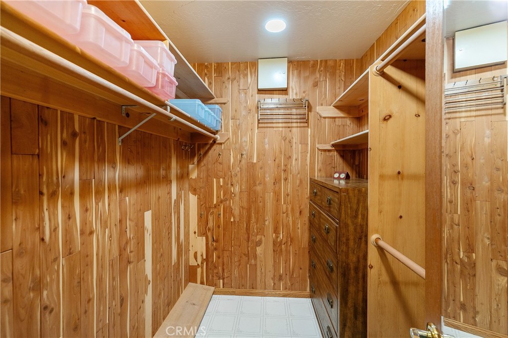27442 Meadow Bay Drive Property Photo 22
