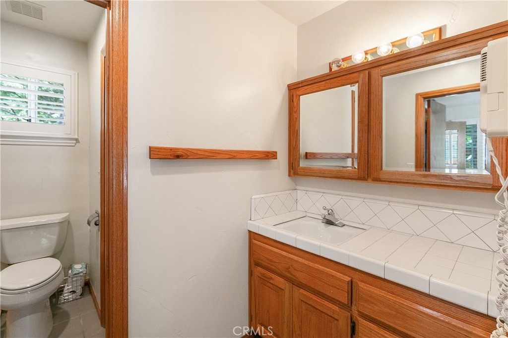 27442 Meadow Bay Drive Property Photo 26