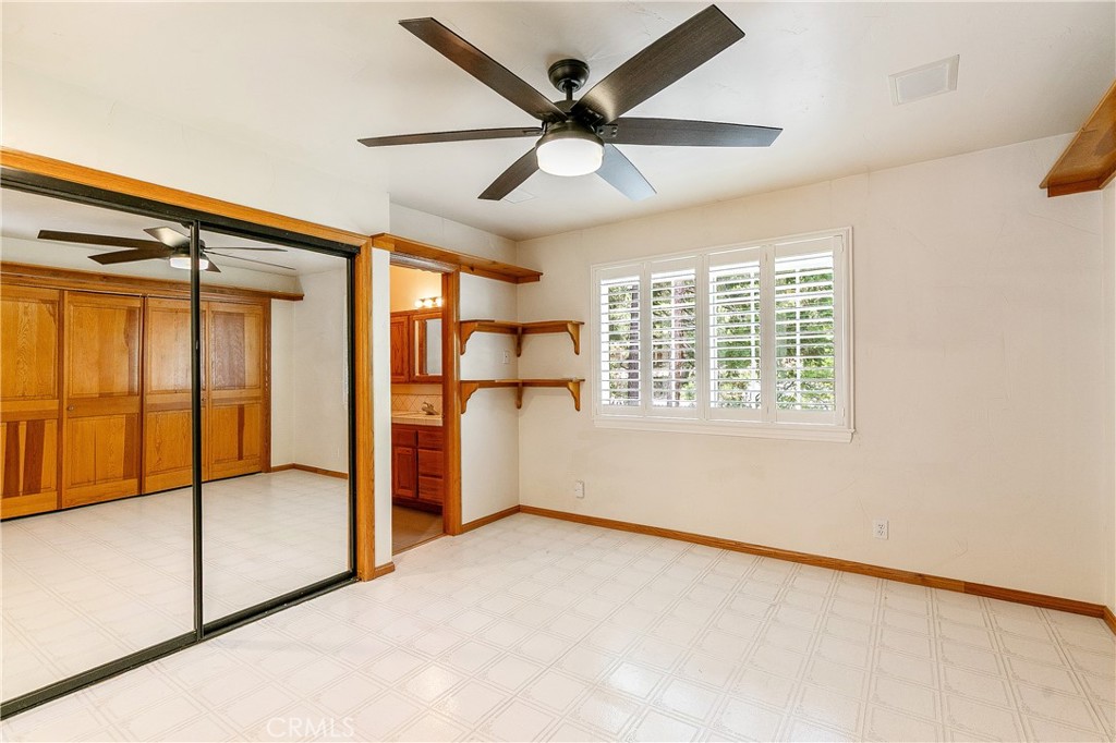 27442 Meadow Bay Drive Property Photo 27