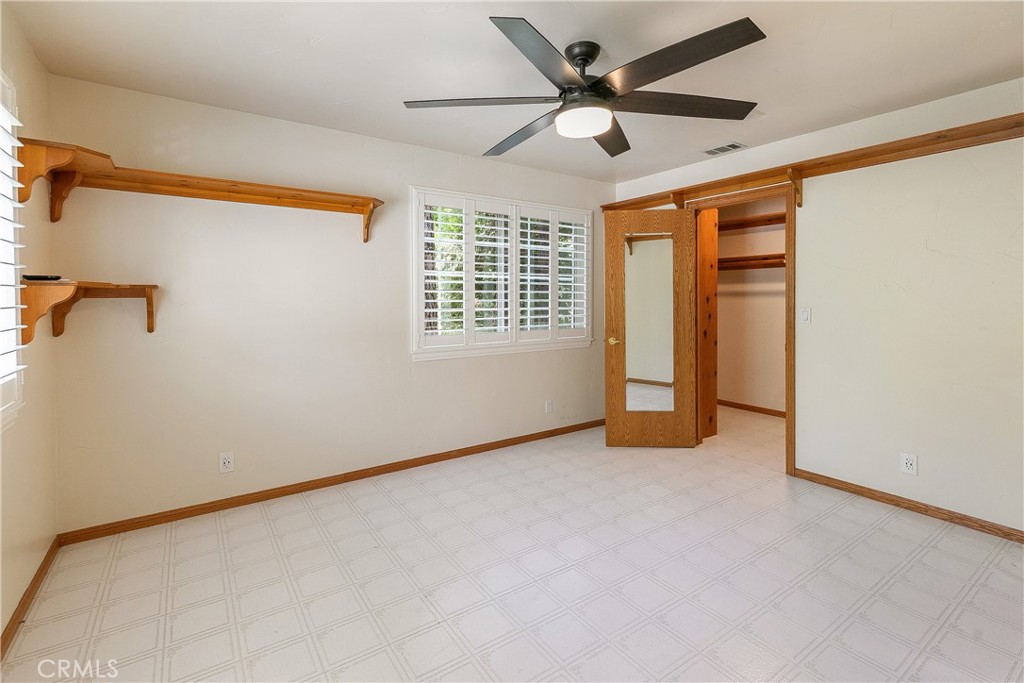27442 Meadow Bay Drive Property Photo 28
