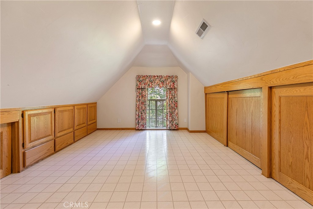 27442 Meadow Bay Drive Property Photo 35