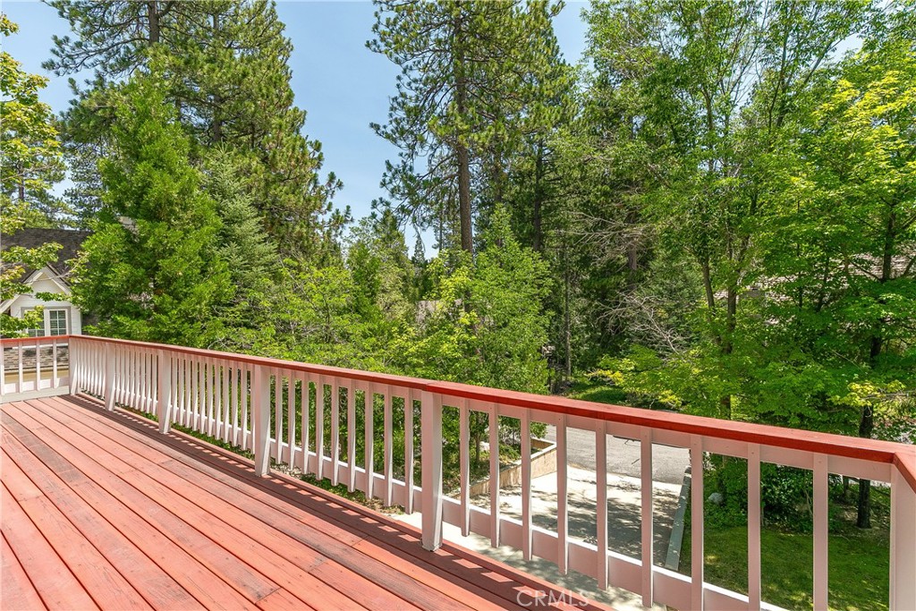 27442 Meadow Bay Drive Property Photo 39