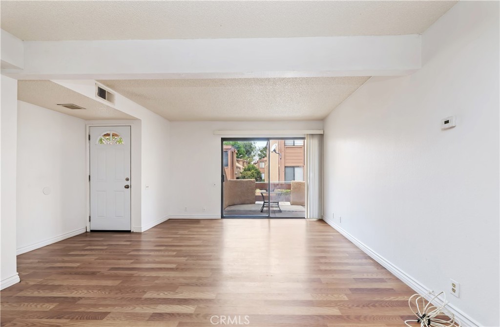 1440 W Edgehill #15 Road Property Photo 7