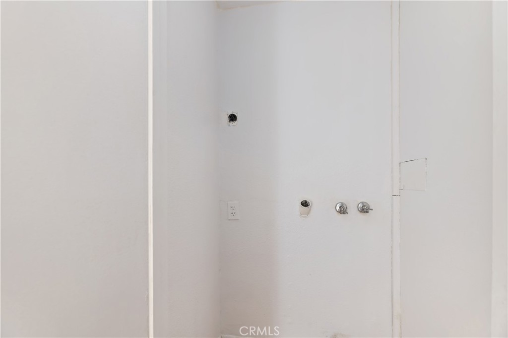 1440 W Edgehill #15 Road Property Photo 21