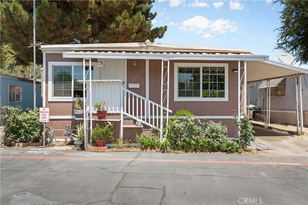 2640 W Rialto Ave Avenue 17 Property Photo 1