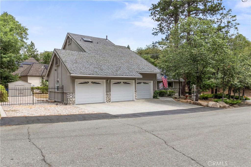 28116 Lachen Road Property Photo 1