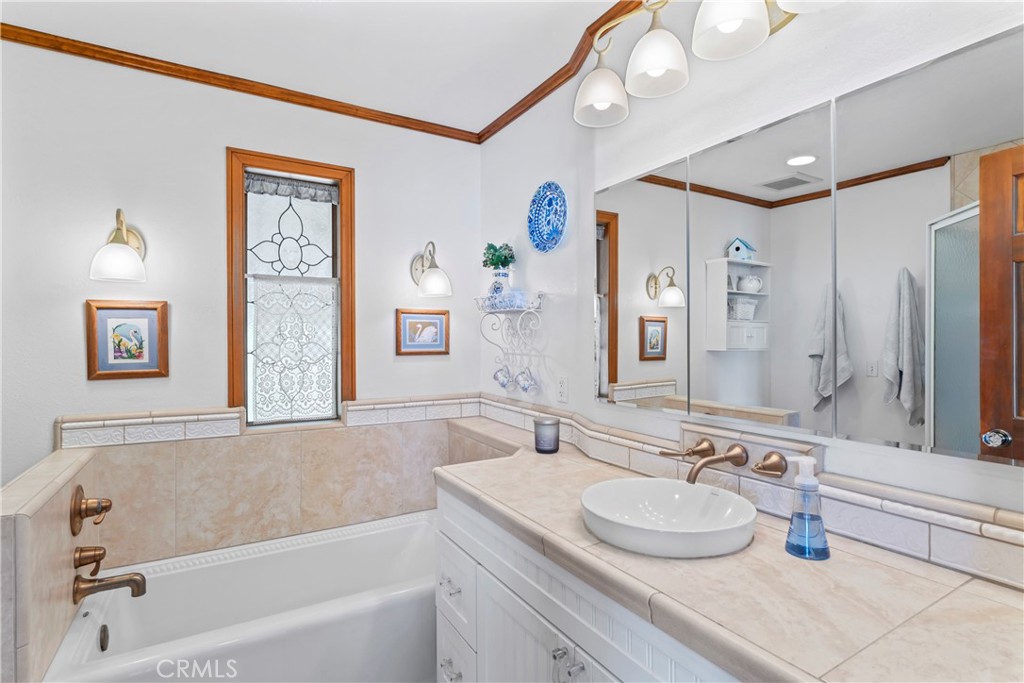 26419 Apache Trail Property Photo 39
