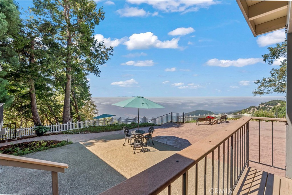 26419 Apache Trail Property Photo 49