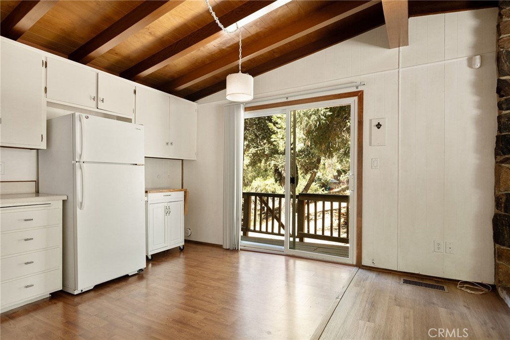 24243 Zell Court Property Photo 7