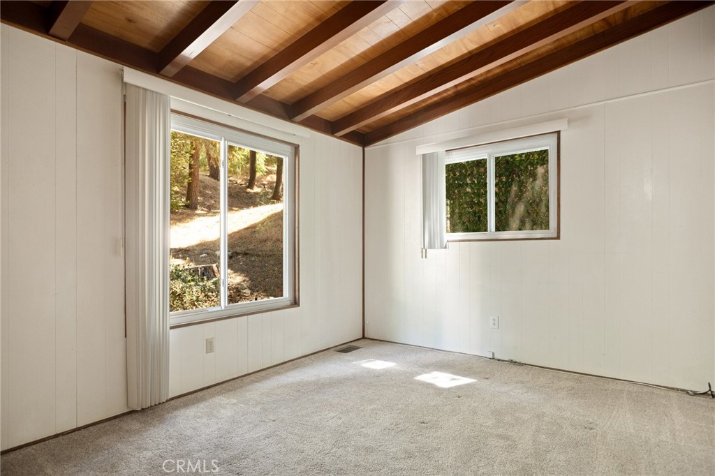 24243 Zell Court Property Photo 12