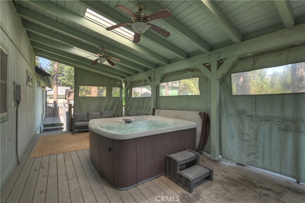 605 E Barker Boulevard Property Photo 22