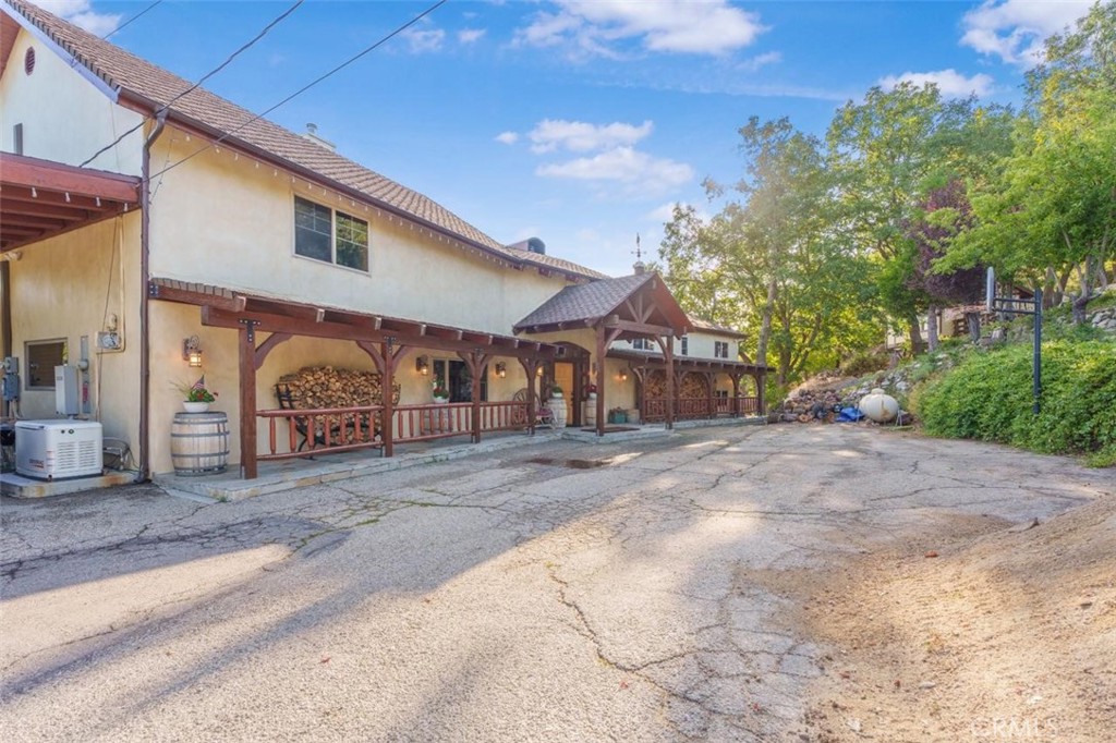30757 Knoll View Drive Property Photo 25