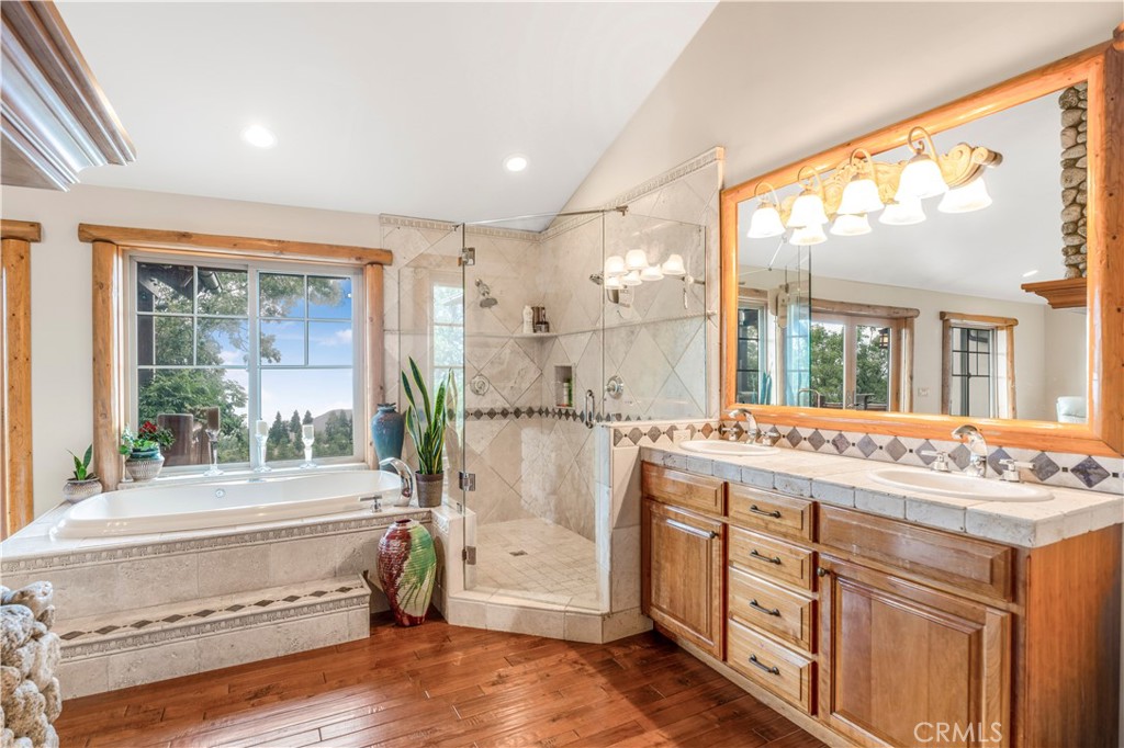 30757 Knoll View Drive Property Photo 28