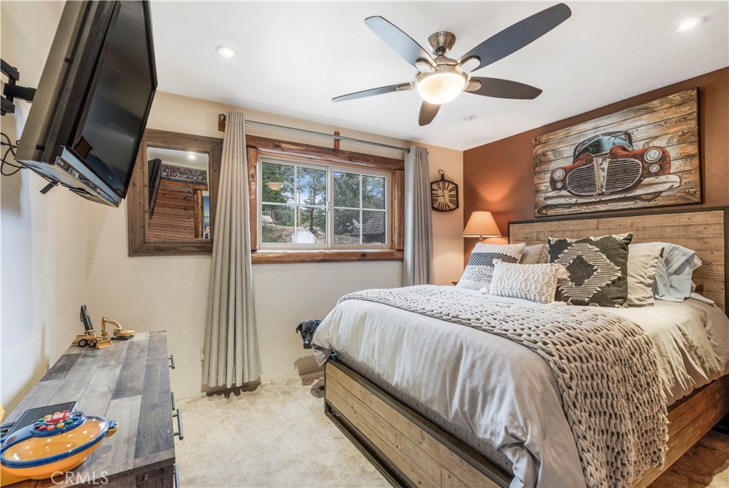 30757 Knoll View Drive Property Photo 41