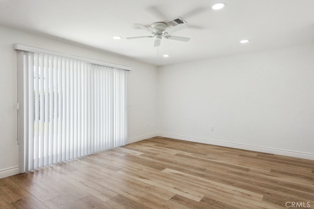 3931 N Garden Drive Property Photo 8