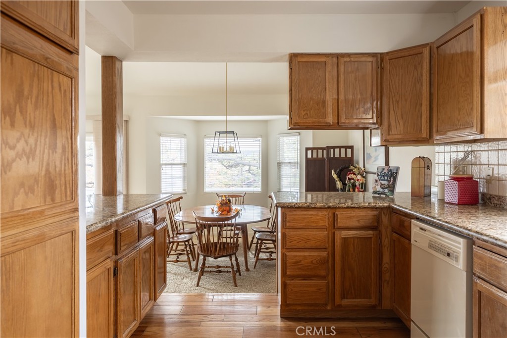 28204 Arbon Lane Property Photo 11
