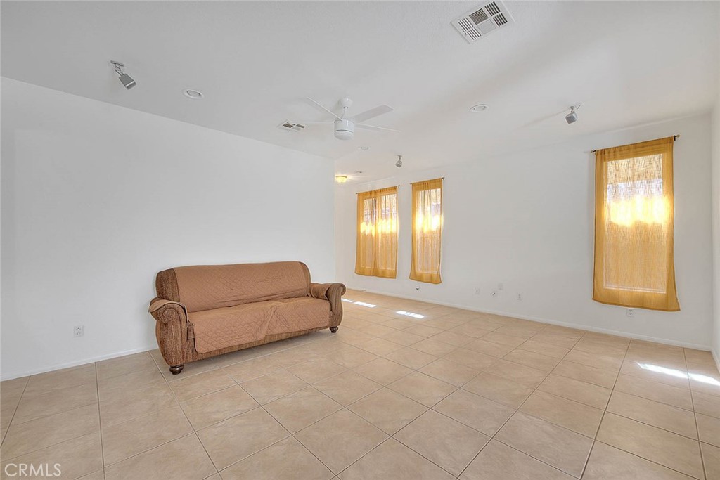 9380 Agave Drive Property Photo 7