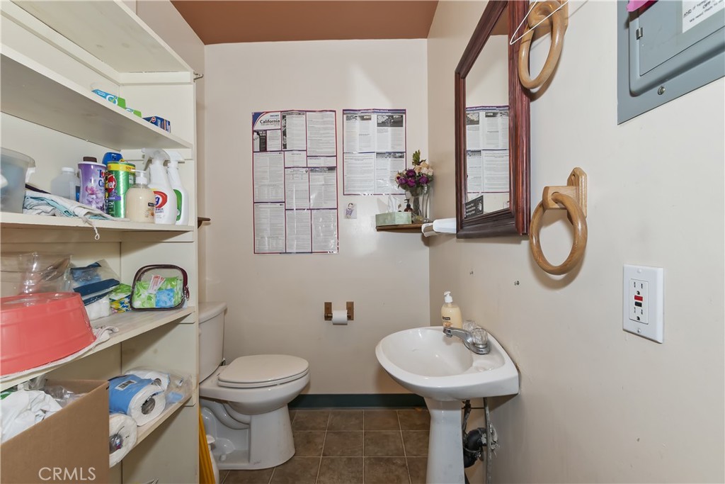 40728 Village Drive Property Photo 23