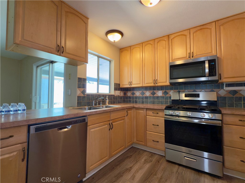 7497 Arroyo Vista Avenue Property Photo 6