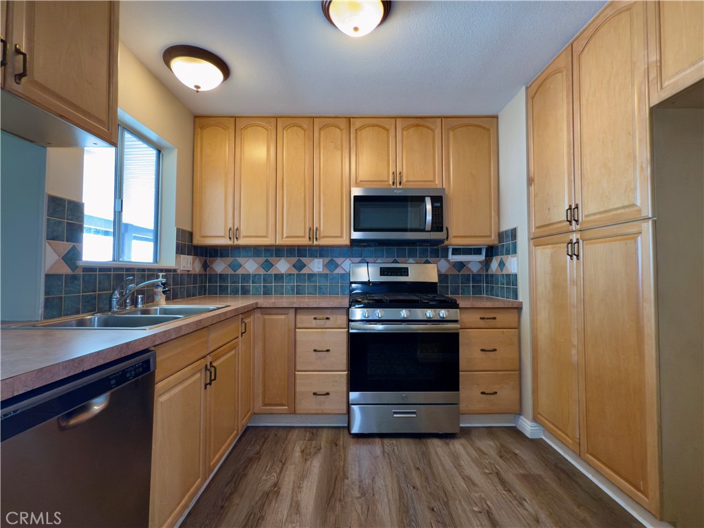 7497 Arroyo Vista Avenue Property Photo 7