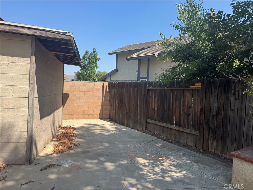 2485 Sherwood Lane Property Photo 4