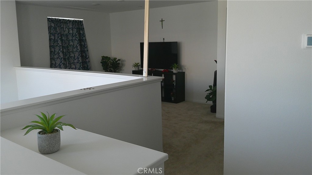 833 Half Moon Avenue Property Photo 12