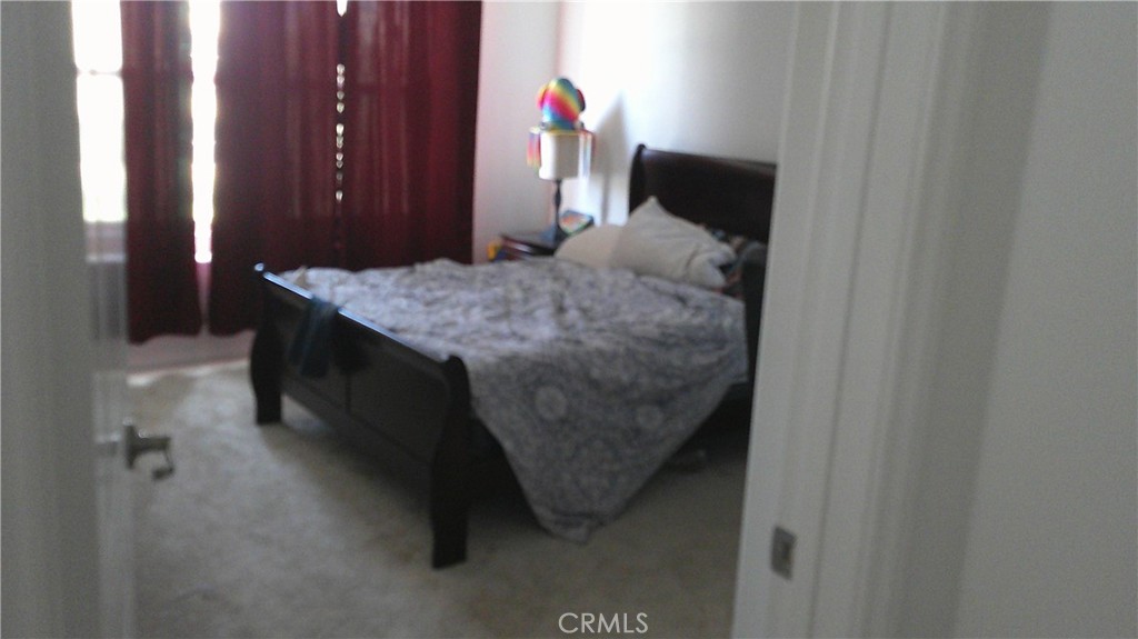833 Half Moon Avenue Property Photo 16