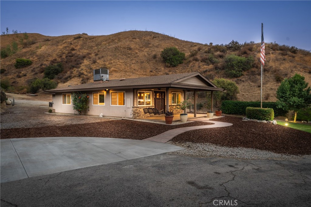 30300 Live Oak Canyon Road Property Photo 7