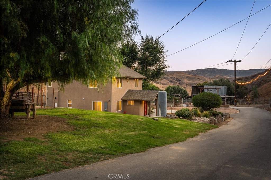30300 Live Oak Canyon Road Property Photo 13