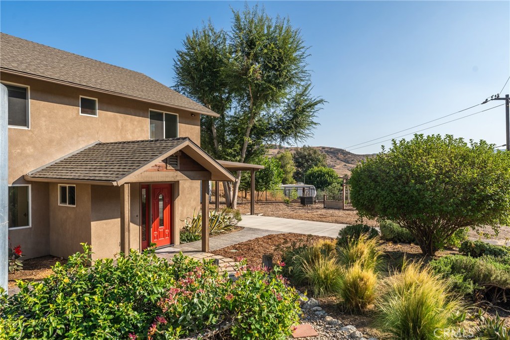 30300 Live Oak Canyon Road Property Photo 16