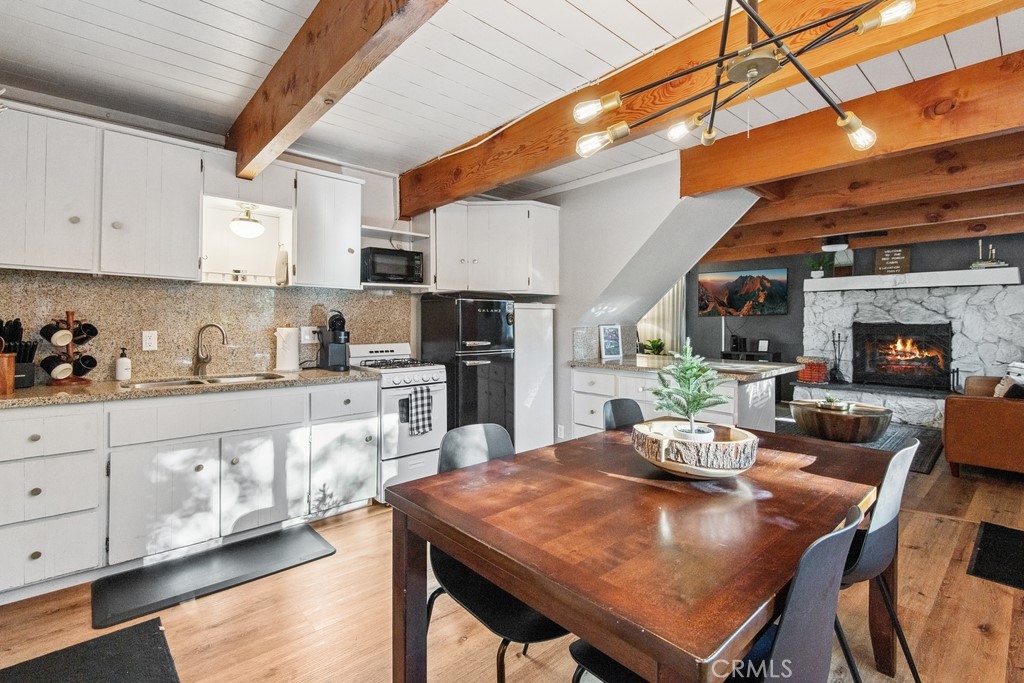 316 Cedar Lane Property Photo 8