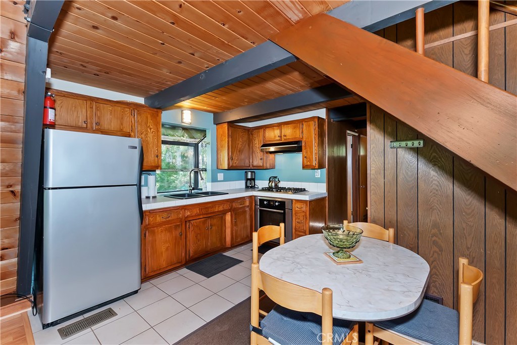 271 Fremont Road Property Photo 10