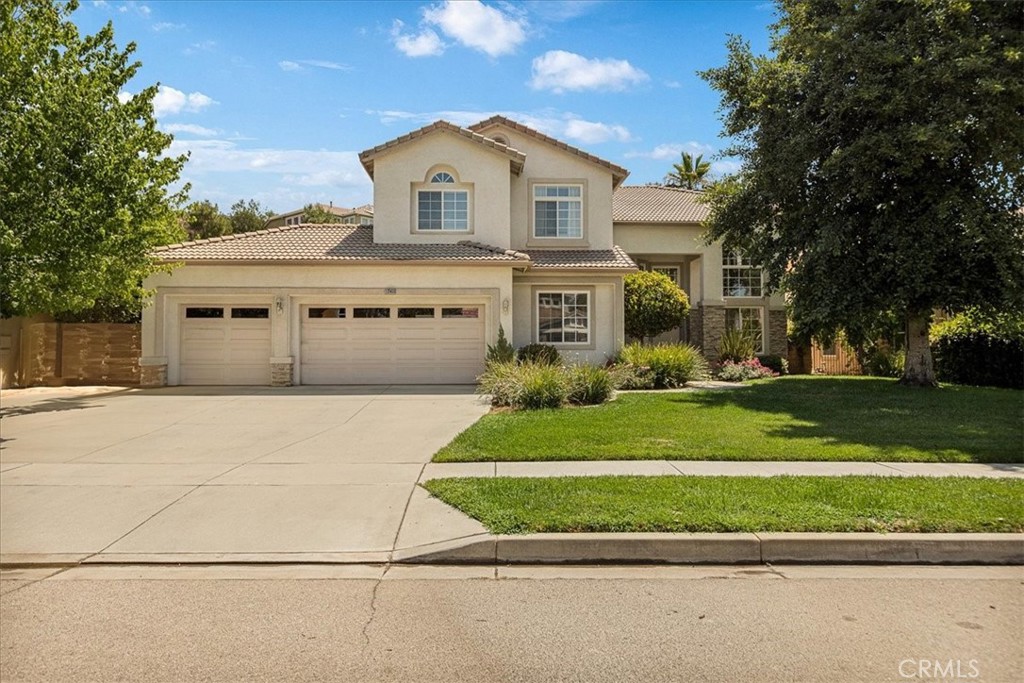 13503 Mesa Crest Drive Property Photo 1