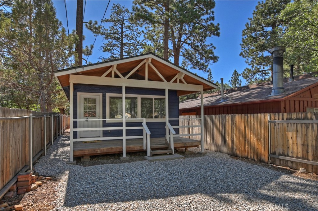740 Riverside Avenue Property Photo 1