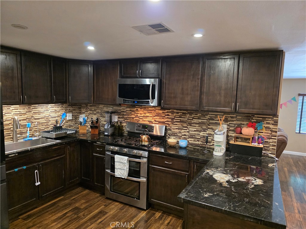 22899 Byron Road 73 Property Photo 2