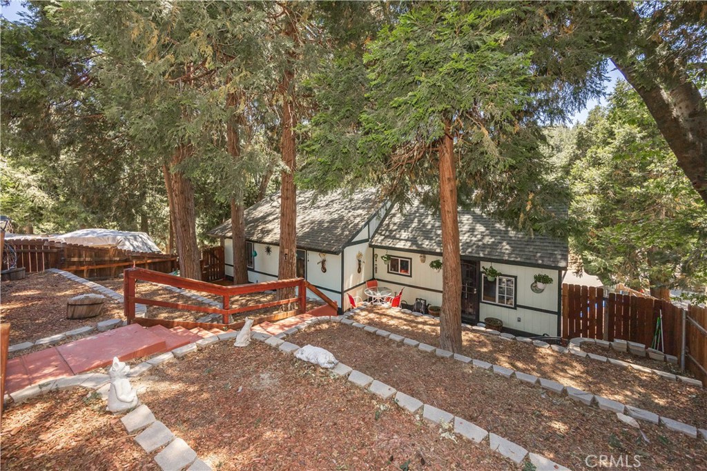 519 S Dart Canyon Road Property Photo 2