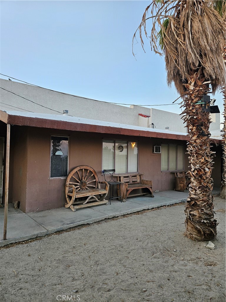 11741 Palm Drive Property Photo 4