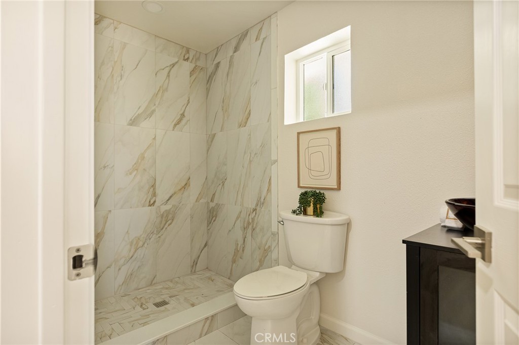 30777 E Sunset Drive S Property Photo 41